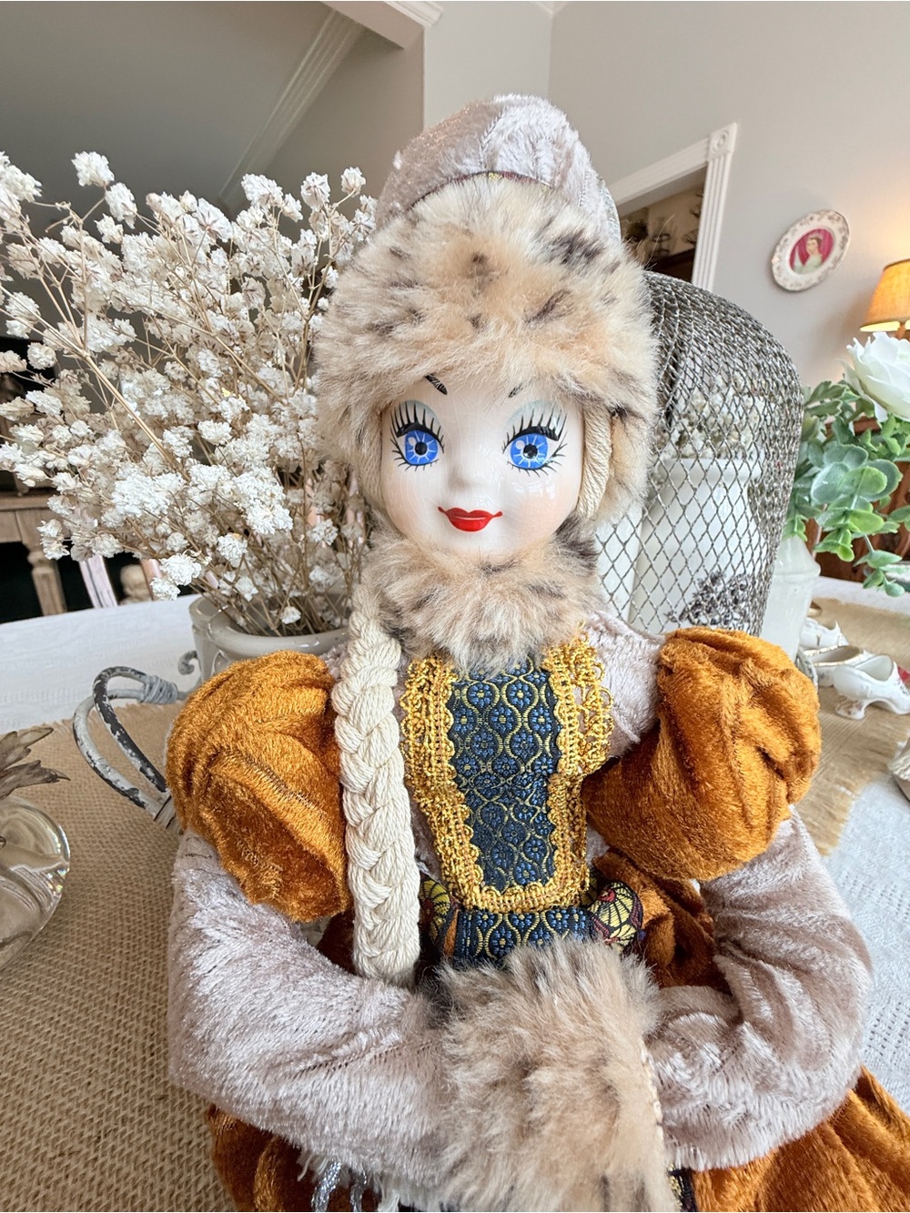 1960’s OOAK Hand‑Painted Russian Doll Porcelain & Fabric Vintage Collectible - Picture 8 of 16